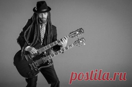 Green Grey - Времени нет
Сегодня хотим предложить вашему вниманию потрясающую композицию от группы Green Grey - Времени нет. Несмотря на то, что существует этот коллектив более 15 лет, он редко пользовался огромной популярностью и хитовых песен у этого коллектива почти не было, последнее творение заслуживает внимания.