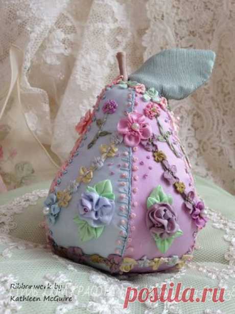 ГРУШКИ-ИГОЛЬНИЦЫ