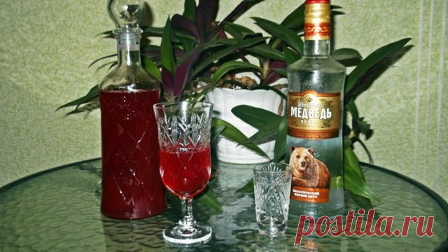 Малиновый ликер Как приготовить ликер из водки и малины