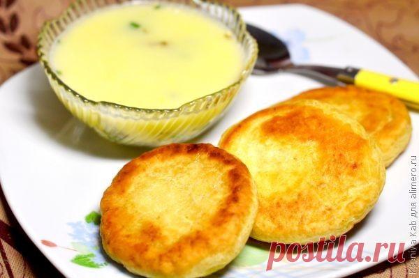 👌 Очень быстрые лепешки на воде, рецепты с фото Пока я сегодня варила зеленый борщ, увидела, что в доме закончился хлебушек. Ехать в магазин ради одной булки хлеба или лаваша (люблю рецепты с ним) не хотелось, а в хлебопечке он...