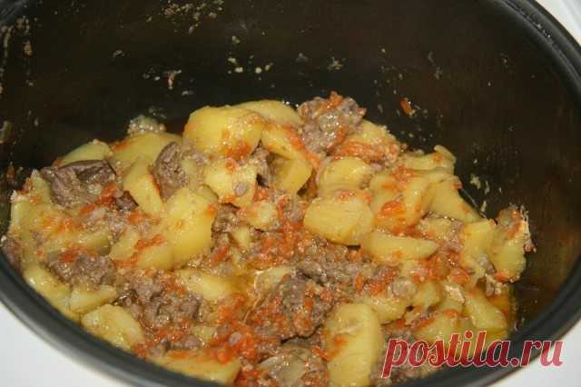 Картофель с куриной печенью (Маruchi-47)

Продукты

Картофель - 950 г
Куриная печень - 350 г
Лук - 1шт.
Морковь - 1 шт.
Молоко - 1/2 мультстакана
Вода - 1/2 мультстакана
Соль - по вкусу
Масло растительное
Свежий укроп

Приготовление

В мультиварку налить растительное масло и включить программу 