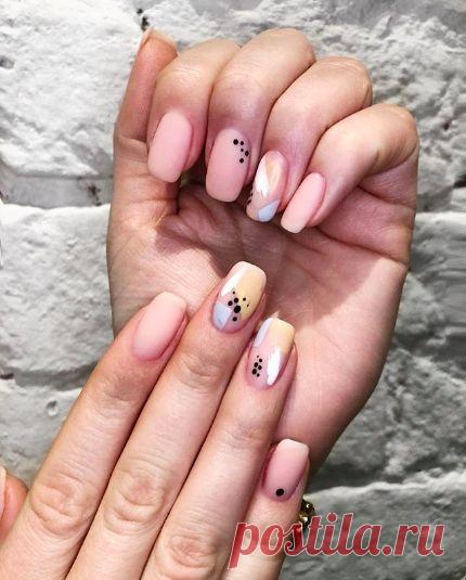 Маникюр на средние ногти: 71 фотоидея красивого нейл-дазайна