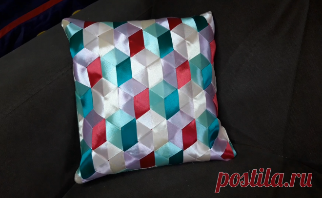 Идея 3-д рисунка. Пошагово показываю, как сплетать атласные ленты, чтобы получился 3-д эффект