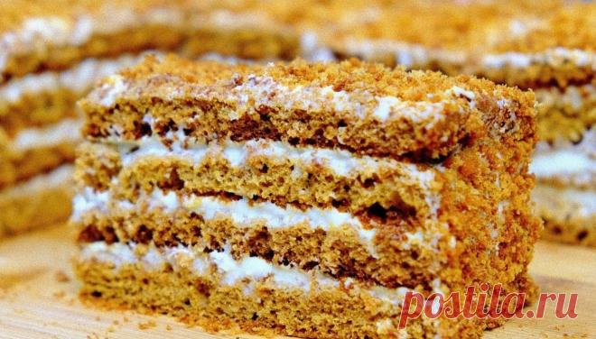Торт Медовик, який тане в роті, Простий рецепт дуже смачного тортика з яскравим медовим ароматом - Прості Рецепти Простий рецепт дуже смачного тортика із яскравим медовим ароматом. Крем ви можете зробити будь-який на свій смак, не обов'язково такий, як у мене. Але зі