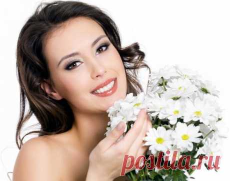 В 45 - ЯГОДКА ОПЯТЬ
«Если прекрасное лицо - это рекомендательное письмо, то прекрасное сердце - это верительная грамота.»
Эдуард Джордж Булвер-Литтон.