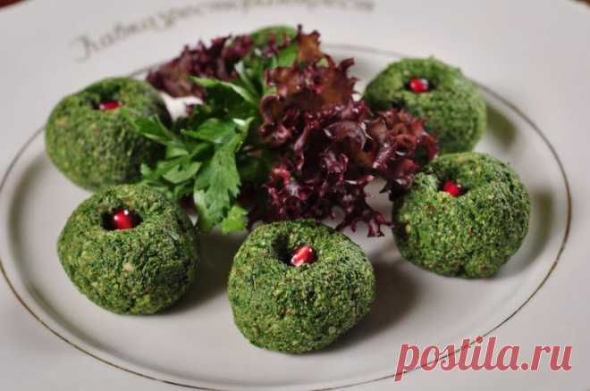 Семь ну очень душевных блюд грузинской кухни Грузинская кухня продолжает завоевывать популярность благодаря самобытности, душевности и многообразию вкусов. И сегодня мы расскажем, как приготовить семь очень вкусных блюд, достойных праздничного с…
