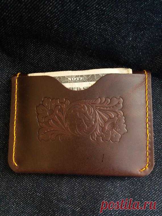 Womens Wallet Personalized Womens Wallet  Mminimalist wallet Slim Womens Wallet Engraved Womens wallet Personalized Leather Womens Wallet  3 A good-looking Womens Wallet can complement your entire look. This slim leather wallet will complement any style and will be a great addition to your collection. These teasing definitive wallets will complete your outfits with stylish sparkle and will perfectly fit your elegant style as a accessory.