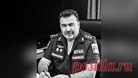 Двое приближенных экс-замминистра обороны Иванова скончались в один день. Двое приближенных бывшего замминистра обороны Иванова скончались в один день. На это обратила внимание &quot;Лента.ру&quot;. В публикации отмечается, что 52-летний бизнесмен Игорь Котельников и 61-летний глава управления госэкспертизы ...