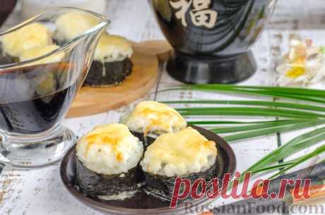 Рецепт: Запечённые роллы с куриным филе, икрой мойвы и сыром на RussianFood.com