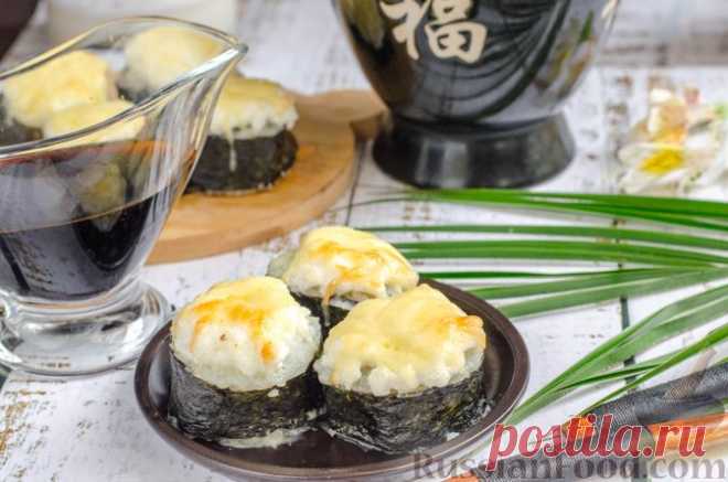 Рецепт: Запечённые роллы с куриным филе, икрой мойвы и сыром на RussianFood.com