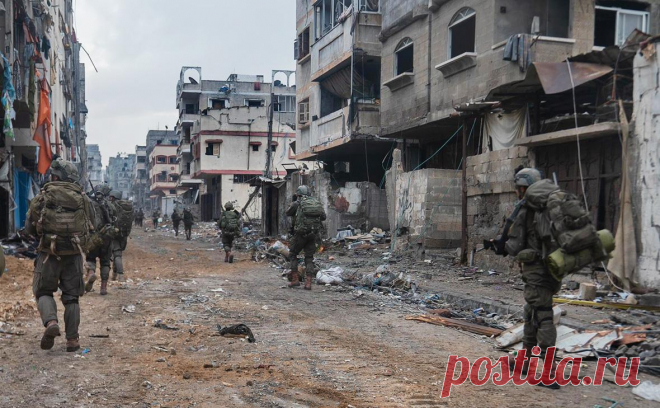 Израиль пригрозил возобновить бои из-за паузы в передаче заложников. С 24 ноября в секторе Газа — перемирие, начался обмен израильских заложников на палестинских заключенных и отправка гумпомощи в Газу. ХАМАС отказывается отпускать вторую группу заложников, обвиняя Израиль в несоблюдении условий