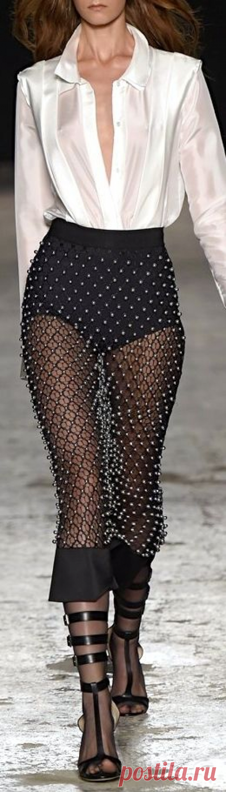 Найдено на сайте what-do-i-wear.com.