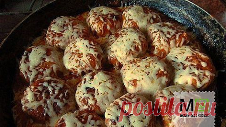 Куриные тефтельки в томатно-сливочном соусе под сыром - кулинарный рецепт. Миллион Меню