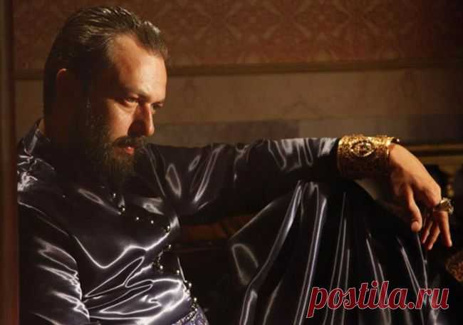 Звезды «Великолепного века» в кино: Окан Ялабык - Портал «Домашний»
