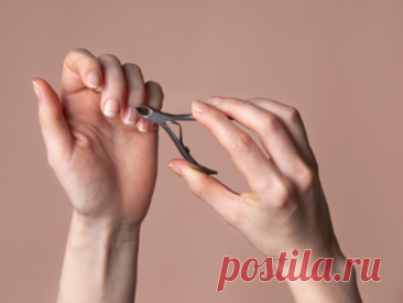 Стрижка ногтей по лунному календарю в декабре 2025 года Стрижка ногтей — не просто гигиеническая процедура, а тонкий процесс, на который влияют космические ритмы. Положение Луны в Знаках Зодиака и ее фаза задают энергетику дня: от стимуляции роста до укрепления структуры ногтевой пластины. Астрологи расскажут о том, какие дни декабря будут самыми удачными для стрижки ногтей.