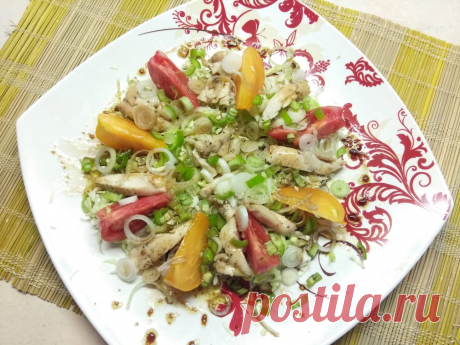 Салат с куриным филе, помидорами и капустой - рецепт с фото пошагово