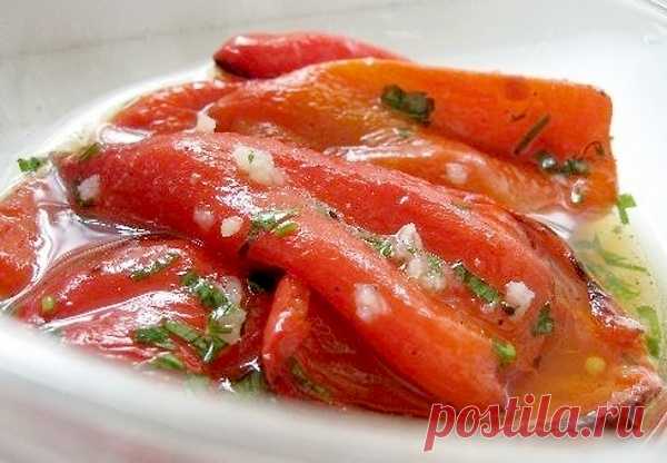 Маринованный печеный перец в масле | Печем и варим