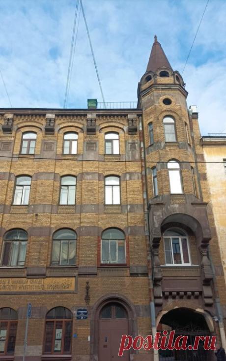 🏛 Санкт‑Петербург сохраняет историческое наследие: в этом году отремонтируют 159 дореволюционных домов! | Интересный контент в группе Исторические Путешествия: Усадьбы и Архитектура в ОК (Одноклассники)
