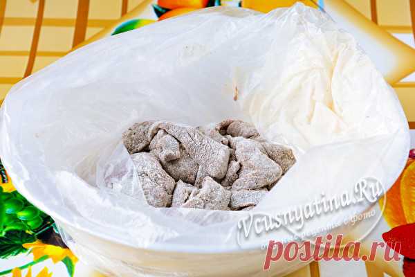 Как пожарить печень говяжью с луком, чтобы была мягкая и сочная