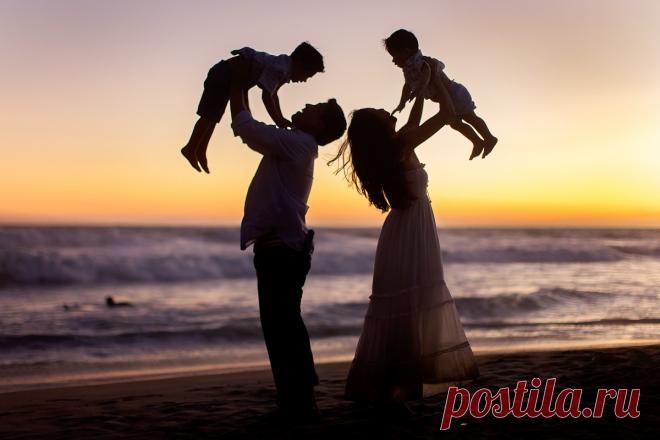 Приворот на семью, что это? Свадьба, кольца, пожелания вечной любви и счастья… И все надеются, что произойдет именно так: будут жить долго и счастливо и умрут, как в сказке - в один