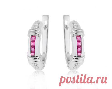 Стильные золотые серьги с рубинами 0.75ct – купить за 33 500 ₽ в интернет-магазине Mister Diamond с бесплатной доставкой Серьги с бриллиантами, рубинами, сапфирами: каталог, фото, цены, отзывы покупателей, видеообзоры, сравнение цен.
Доставка по Москве, СПб и всей России.
Дизайнерские ювелирные украшения для мужчин и женщин с бриллиантами и сапфирами.
Ювелирные украшения с сапфирами, бриллиантами, изумрудами и рубинами из золота, серебра, платины, палладия.
Каталог с ценами.
Купить ювелирные и…