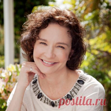 Приглашаем вас на мастеркласс «Интуиция на каждый день» Узнайте 4-шаговую систему развития интуиции, созданную автором 19 бестселлеров, экспертом по интиуции №1 в мире - Соней Шокет. Найдите ответ на любой вопрос!