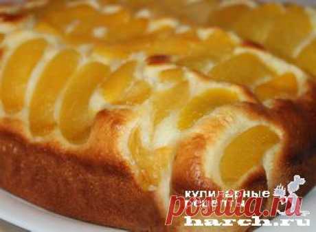 Пирог с консервированными фруктами