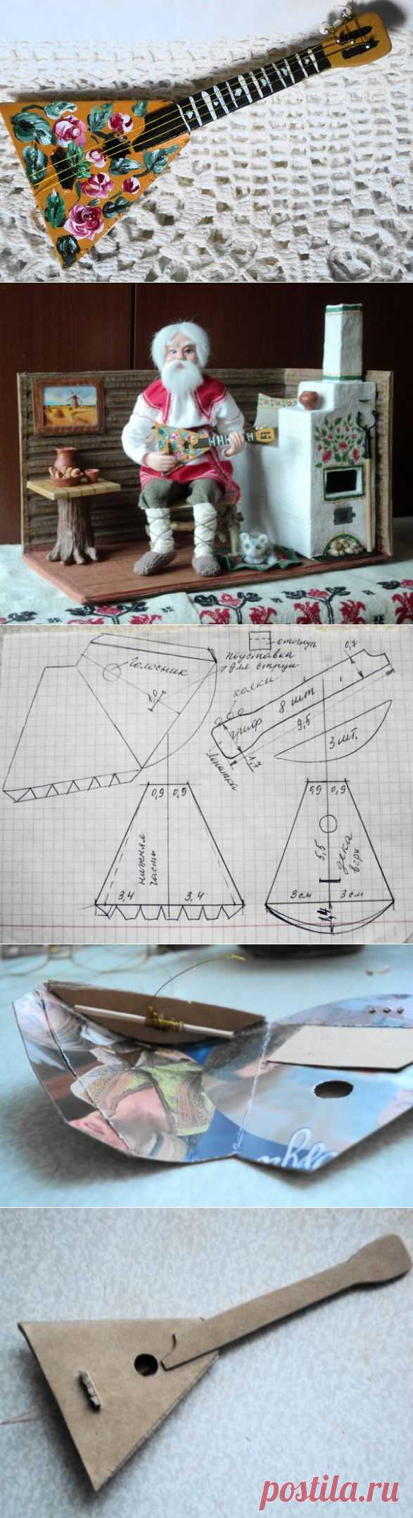 Балалайка из картона