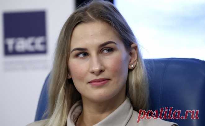 Олимпийская чемпионка по синхронному плаванию Шишкина стала матерью. Трехкратная олимпийская чемпионка и 14-кратная чемпионка мира Алла Шишкина родила сына