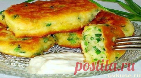 Самые ленивые пирожки с яйцом и зелёным луком за 10 минут