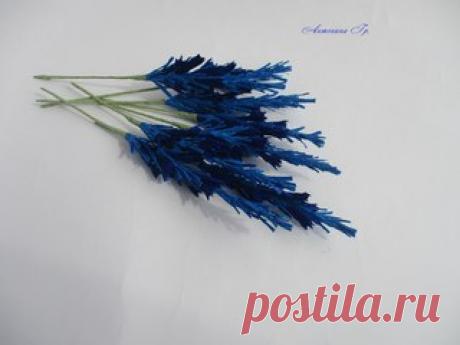 Серия мини МК полевых цветов
Лаванда.
Просто вставочка в букет полевых цветов из конфет.