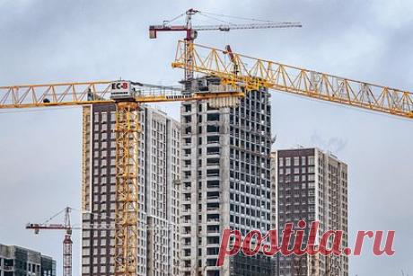 Дан прогноз цен на новые квартиры в Москве. Цены на новостройки в Москве в начале 2023 года продолжат стагнировать. Подобный прогноз «Ленте.ру» дал генеральный директор агентства недвижимости «Прайд Групп» Алексей Бондарев. По словам риелтора, в текущих условиях стагнация цен на новые квартиры в столице была ожидаемой.