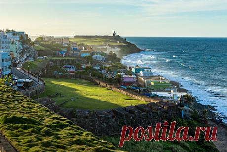 Криптомиллионеры начали массово переезжать на один остров. Криптомиллионеры начали массово переезжать в Пуэрто-Рико из-за налоговых льгот. Власти этого государства предлагают преференции для всех, кто проводит на острове не менее 183 дней в год. Пуэрто-Рико — часть юрисдикции США, но действие американской Конституции на острове ограничено. Там есть своя система самоуправления.