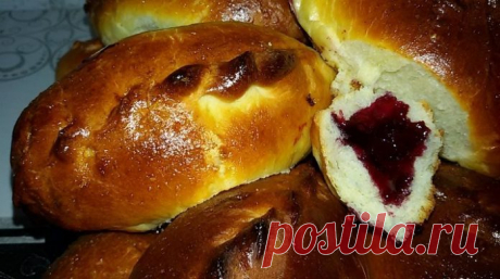 Самые вкусные сдобные пирожки с ягодами