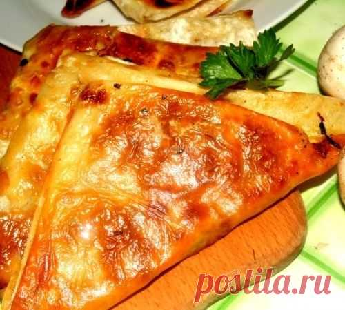 Чебуреки с грибами и тыквой