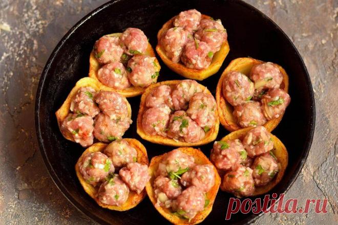 Картофельные лодочки с мясными шариками
Рецепт отличается своей оригинальностью и изысканностью. Интересная подача простых продуктов позволяет сотворить новое, очень аппетитное блюдо. Из картофеля формируем лодочки, заполняем их мясными шариками, добавляем …
Читай дальше на сайте. Жми подробнее ➡