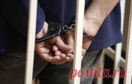 На правом берегу Днепра за пророссийские взгляды арестовали 19 жителей Снигиревки. Глава Снигиревского района Юрий Барбашов отметил, что власти Киева устраивают облавы на тех, кто сотрудничает с Россией