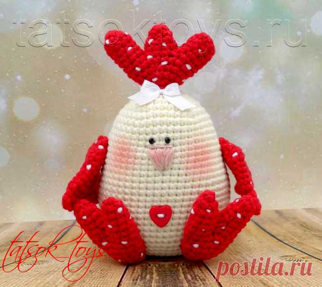 PDF Курочка Тильда крючком. FREE crochet pattern; Аmigurumi chiken patterns. Амигуруми схемы и описания на русском. Вязаные игрушки и поделки своими руками #amimore - маленькая курочка к Пасхе, пасхальная курица, домашняя птица.