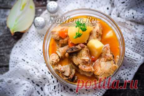 Свиные рёбрышки с картошкой тушеные, рецепт с фото