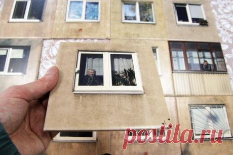 Литовская студия придумала керамическую плитку в виде панелей советских пятиэтажек Литовская студия Gyva Grafika получила заказ на новое оформление санузла в ресторане Galeria Urbana в Каунасе. Владельцы не были готовы сбивать плитку со