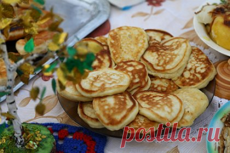 13-летний московский школьник попал в больницу с сотрясением мозга из-за оладий. В Москве 13-летний школьник попал в больницу с сотрясением мозга после драки со старшим братом из-за оладий. По информации издания Shot, мать приготовила для сыновей угощение. Во время трапезы братья начали ругаться из-за того, кому больше достанется. Старший решил разрешить спор на кулаках.