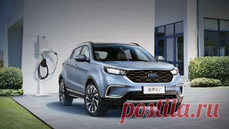 Кроссовер Ford Territory EV предъявил скромный запас хода Компания Ford официально представила электрическую версию кроссовера Territory, которая выйдет на рынок КНР ближе к концу текущего года и станет первым