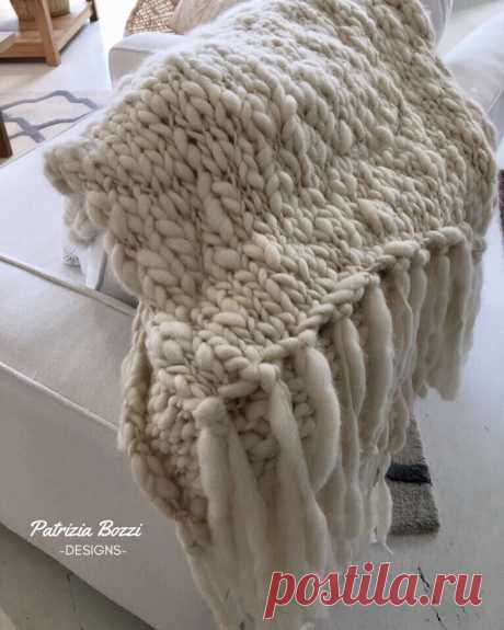 Patrizia Bozzi Design Inc. в Instagram: «Warm up the ambiance with natural hand made throws!! #allmodern #blanket #livingroom #bed #bedroom #home #decor #madehand #details #amazing…» 123 отметок «Нравится», 2 комментариев — Patrizia Bozzi Design Inc. (@patriziabozzidesign) в Instagram: «Warm up the ambiance with natural hand made throws!! #allmodern #blanket #livingroom #bed #bedroom…»