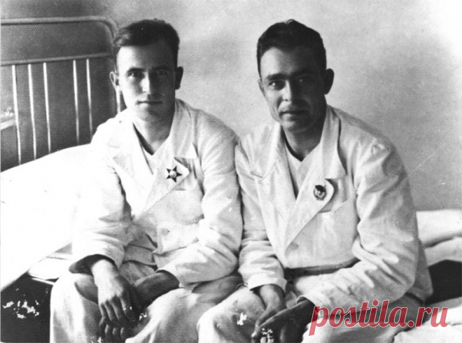 Стиляга Горбачев, хипстер Ленин и бунтарь Сталин: 16 редких фото советских вождей в молодости - Уроки по Lightroom и Photoshop