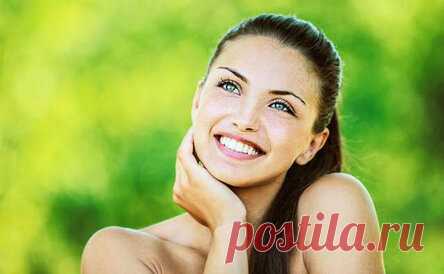 Диетолог рассказала, какой фрукт продлевает молодость и что есть, чтобы долго не стареть
