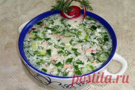 Окрошка на сыворотке рецепт с фото пошагово как приготовить Окрошка на сыворотке – рецепт не слишком популярный. Обычно, с давних времён в славянских народах был популярен рецепт окрошки на квасе, который назывался белым и был не сладким, в отличие от хлебного кваса. Однако в последствии, в качестве жидкой основы в рецепте окрошки стали использовать сыворотку и другие кисломолочные продукты, которые, как оказалось, ничуть не хуже вписываются в гармонию данного тонизирующег...
