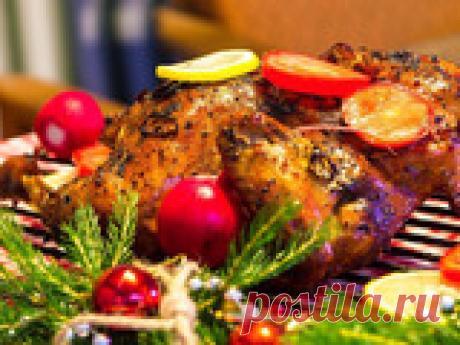 Запекаем курицу к новогоднему столу