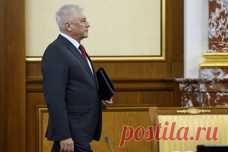 Глава МВД наградил школьника из Стерлитамака за спасение сестры от похитителя. Глава МВД России Владимир Колокольцев наградил 11-летнего школьника из башкирского города Стерлитамака за спасение сестры от похитителя. Мальчик был удостоен Почетной грамоты МВД России. Комментарий по поводу случившегося «Ленте.ру» дала официальный представитель ведомства Ирина Волк.