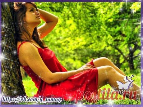 ✔ ЕСЛИ ЖЕНЩИНА ГОВОРИТ "Я САМА"™.
Жила-была прекрасная принцесса, которая больше всего на свете мечтала выйти замуж. Однако шли годы, женихи все реже и реже заглядывали в замок. И принцесса уже начала думать, что причина ее одиночества в колдовстве…