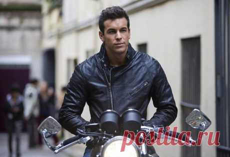 Марио Касас